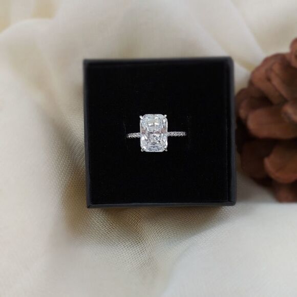 6 Carat Ice Cut Simulated Diamond Sterling Silver Engagement Ring - Picture 8 of 13
